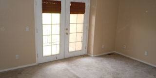 1907 Girard Blvd NE Gallery 11