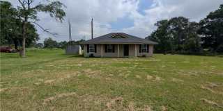 3521 Highway 105 E Gallery 1