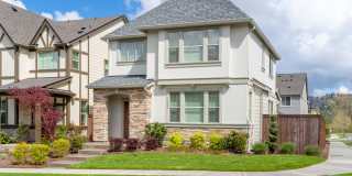 Bright & Beautiful Home in Bethany Creek Falls - 4 Bedroom/2.5 bath Gallery 1