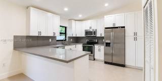 10088 SW 143rd Ct Gallery 1