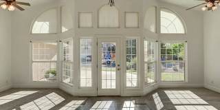 4-BR Home in Shadow Mountain @ Green Valley Gallery 3