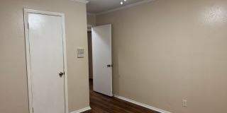 Welcome home to 6919 Moon Lake! Gallery 16