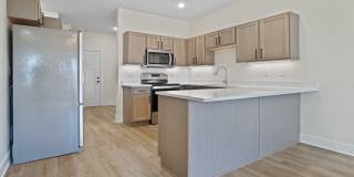 Seventh Hill Estates Gallery 16