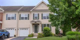 305 LEWISBURG Lane Gallery 1