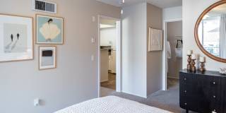 Veranda La Jolla Gallery 12