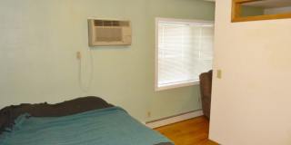 22 N Franklin St Gallery 18