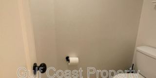 417 Broadmoor St Gallery 21