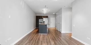 653 N Kingsbury Street Gallery 2