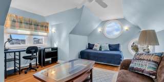 18 Meadow Avenue Gallery 37