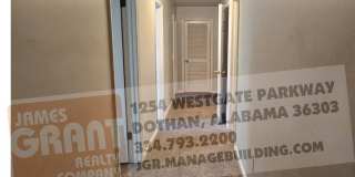 211 Plantation Road Gallery 43