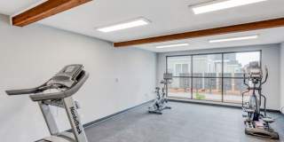 Queen Court Apartments Gallery 27