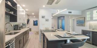 788 Park Shore Dr Gallery 1