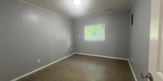 906 East Frederick Street Gallery 16