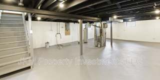 135 Saint Maurice Lane Gallery 16