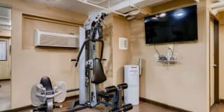 Park Plaza Gallery 20