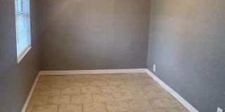 MOVE IN SPECIAL- Cozy Remodeled  1 Bed/1 Bath Home in Saint Cloud Gallery 14