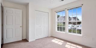 502 BRADLEY CT #5D Gallery 35