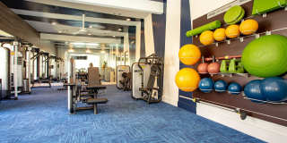 Grandeville at River Place Gallery 10