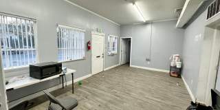 6330 ERDMAN Avenue 6330 ERDMAN Avenue Gallery 10