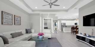 109 Salt Shaker Street Gallery 6