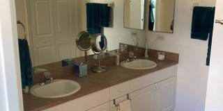 Short term FULLY FURNISHED vacation rental ,3/2 Pool Home on canal Gallery 14