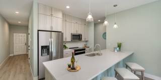 900 PADDLEBOARD CT TOWNHOUSE IN HEART OF MELBOURNE Gallery 9