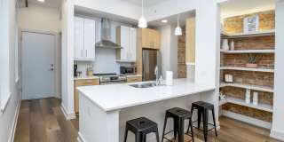 1508 Race Street Gallery 6