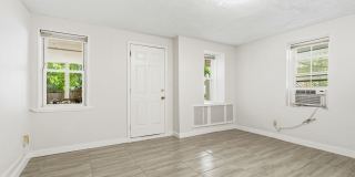7126 CARROLL Avenue Gallery 2