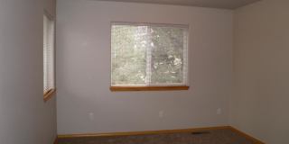 1133 NE Hidden Valley Drive # A-D Gallery 12