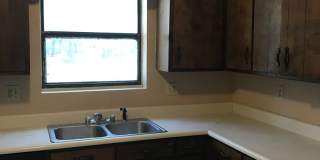 Beautiful 3BD/2B Home with Spacious Outdoor Living Gallery 8