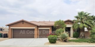 37853 Avon Street Gallery 1