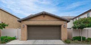 Beautifully Maintained 3 Bed, 2.5 Bath Home in Prime RiverPark Location Gallery 21