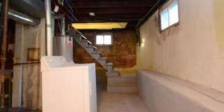 Beautiful 5 Bedroom Home! Gallery 25