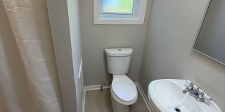Move-In Ready 3BR/1BA South Philly Rowhome with In-Unit Laundry — 2 or 3BR Housing Choice Vouchers Welcome Gallery 18