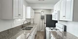 1685-1697 Summit St. / 109-137 E. Penn St. Gallery 1