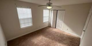 SOUTHWOOD: 4016 Colleton Ct  - Main Townhouse - $200 Utility Credit Gallery 10