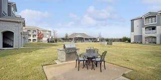 Lake Villas Apartments Gallery 33