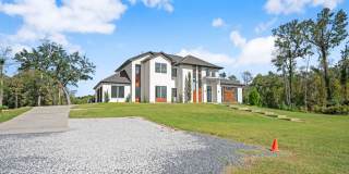 Luxury 5-Bedroom Home on 5 Acres | Pet-Friendly | Flexible Lease Terms Gallery 51