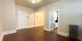 The Winston Gallery 32