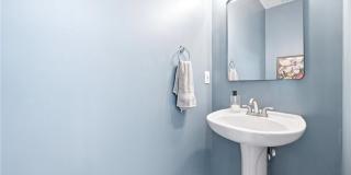 410 Lantern Lane Gallery 21