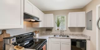 Pine Ridge Apartments Gallery 2