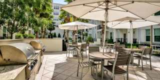 400 North Gallery 18