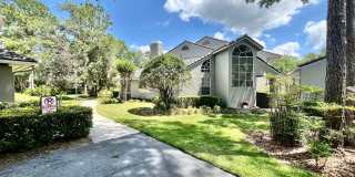 Ground Floor 2/2 with  Detached Garage and W/D Included — Move-In Ready in Longwood! Gallery 1