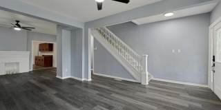 1001 Denhart Street Gallery 1