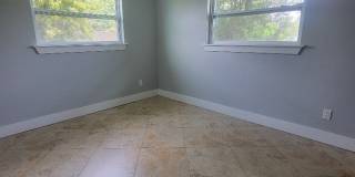 203 Redcliff Avenue Gallery 15