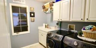 Spacious Five Bedroom Home! Gallery 8