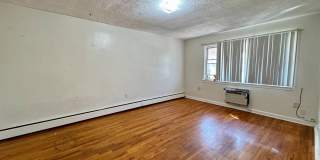 526 Underhill Ave Gallery 1