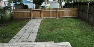 Clifton/Frankfort 3 Bedroom 2-Bath House Clifton/Frankfort 3 Bedroom 2-Bath House Gallery 17