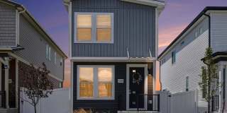 Modern 2BR/2BA Home | Built in 2023 | Private Yard | Mountain Views | EV Charger Gallery 1