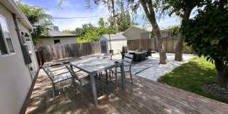 Beautiful 2-Bedroom Home with Large Backyard Beautiful 2-Bedroom Home with Large Backyard Gallery 18